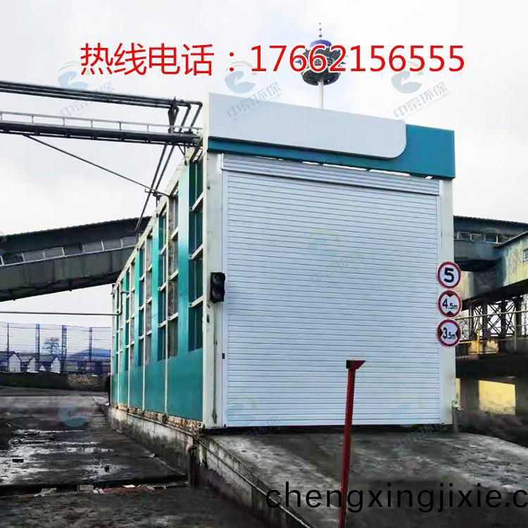 龍(long)門式風(fēng)(feng)榦(gan)型(xing)工程(cheng)洗(xi)車機